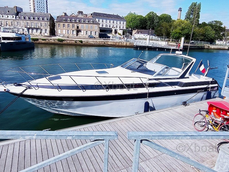 Yacht used CHRIS CRAFT 412 AMEROSPORT