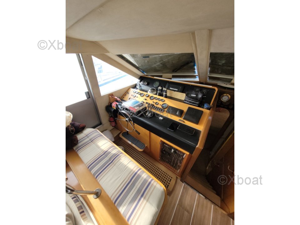 Yacht used GUY COUACH 1700 FLY