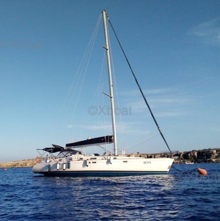 Sailboat used OCEANIS 461