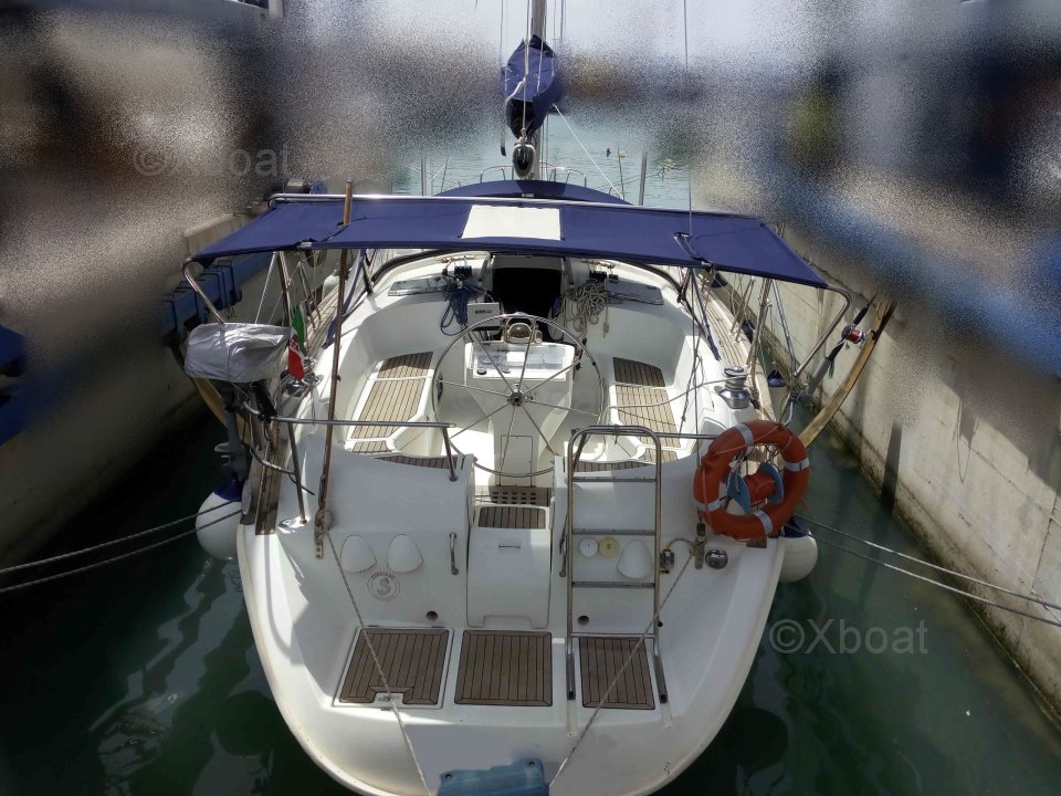 Sailboat used OCEANIS 461