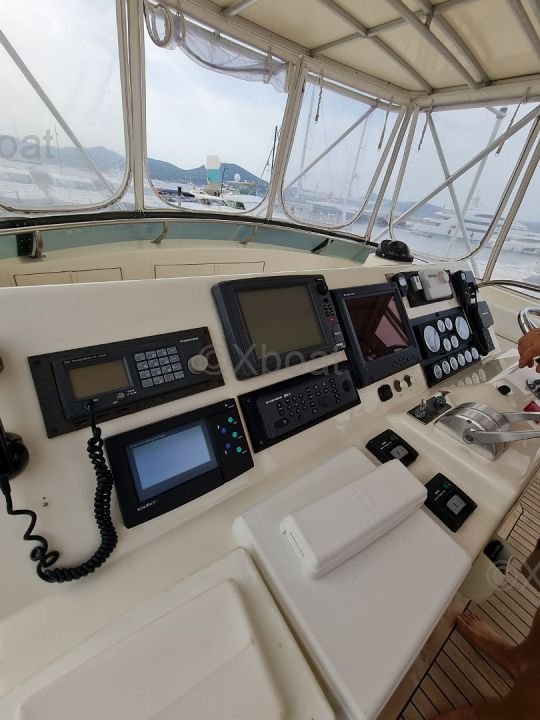 Yacht used HATTERAS 50 CONVERTIBLE