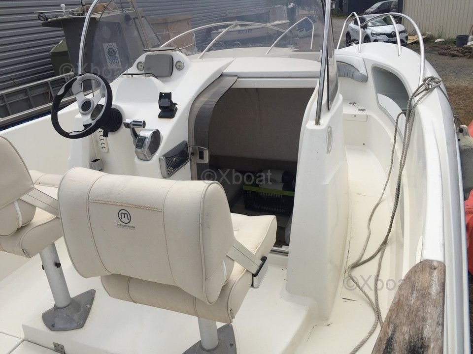 Yacht used QUICKSILVER 720 COMMANDER