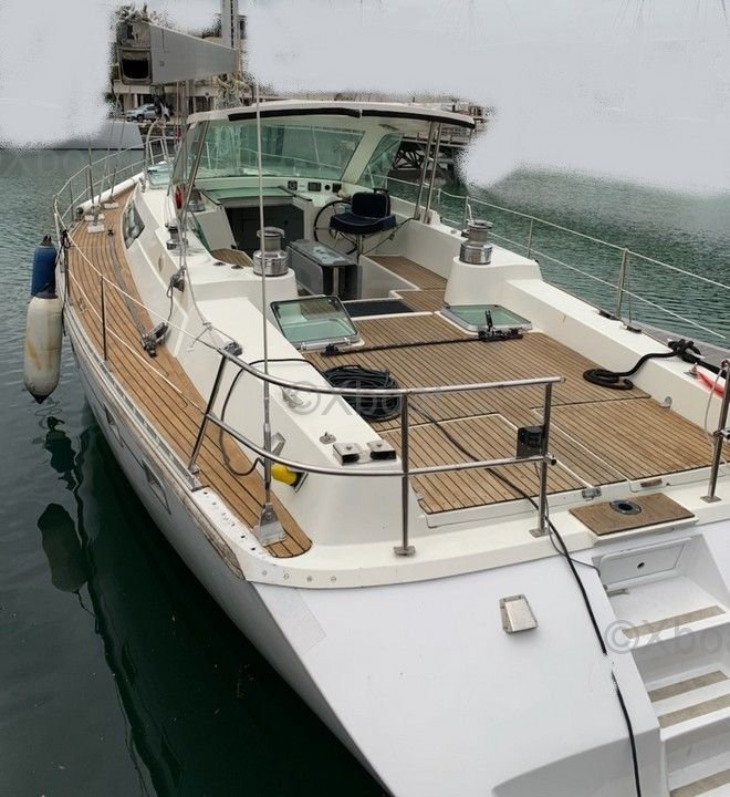 Sailboat used DYNAMIQUE 58