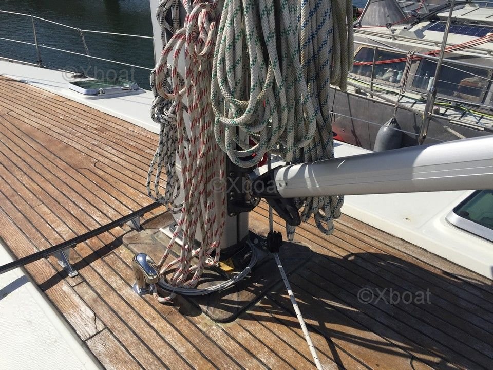 Sailboat used DYNAMIQUE 58