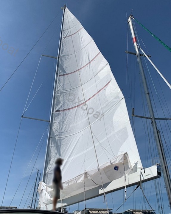 Sailboat used DYNAMIQUE 58