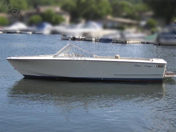 Yacht used CHRIS CRAFT LANCER 23