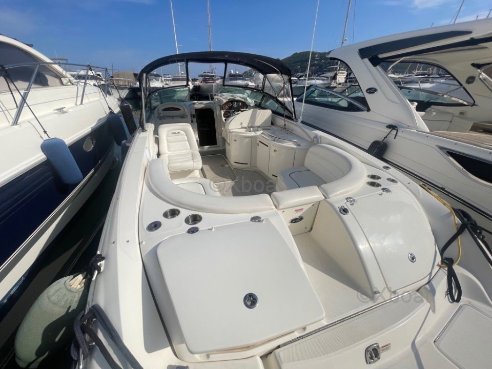 Yacht used Sea Ray 290 Sun Sport