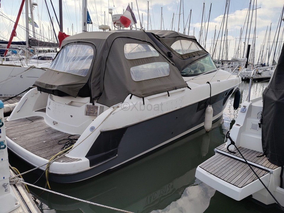 Yacht used PRESTIGE 34 OPEN