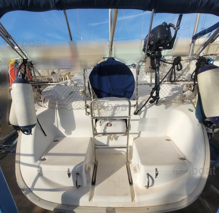 Sailboat used HUNTER 37.6