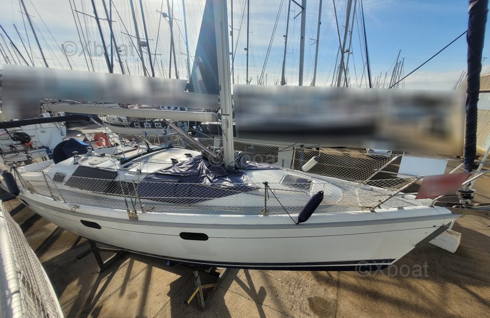 Sailboat used HUNTER 37.6