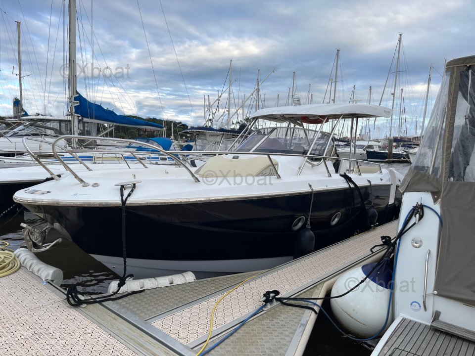 Yacht used KEY LARGO 34 