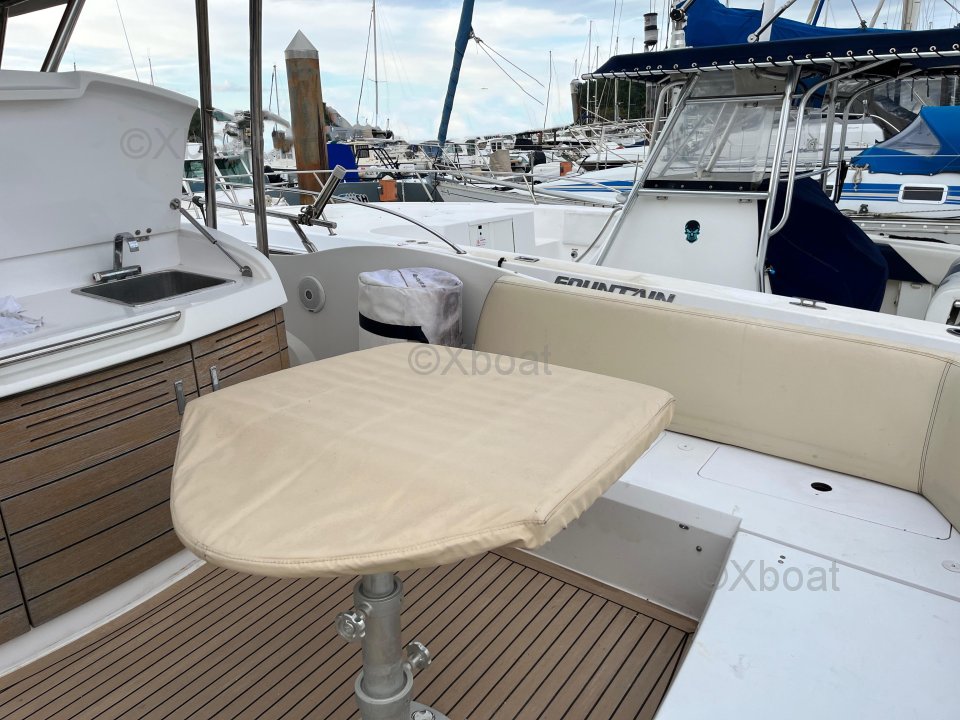 Yacht used KEY LARGO 34 