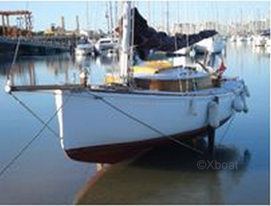 Sailboat used COTRE DE CARANTEC