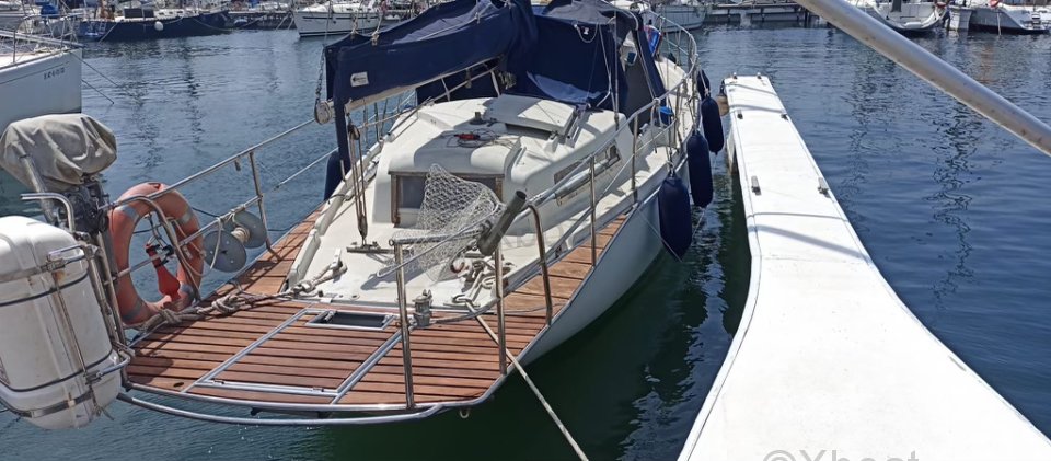 Sailboat used AMEL EUROS 41