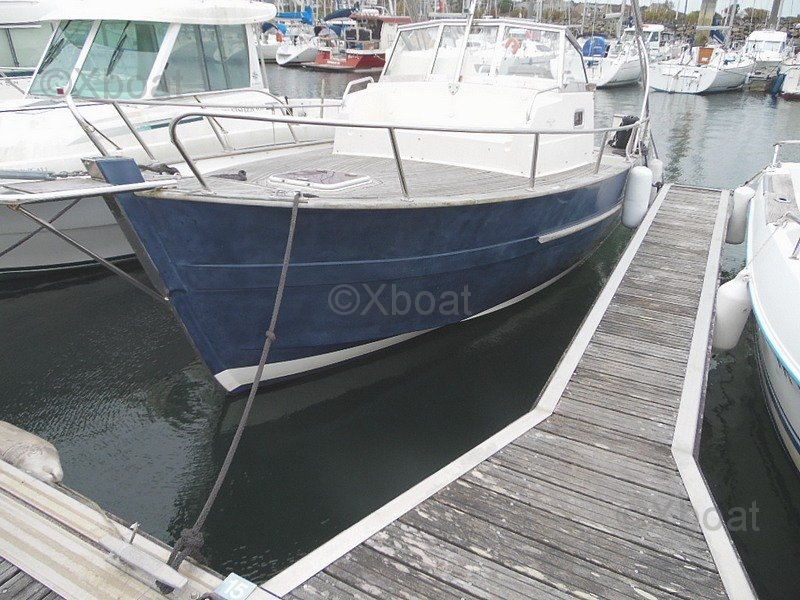 Yacht used RHEA 750 OPEN