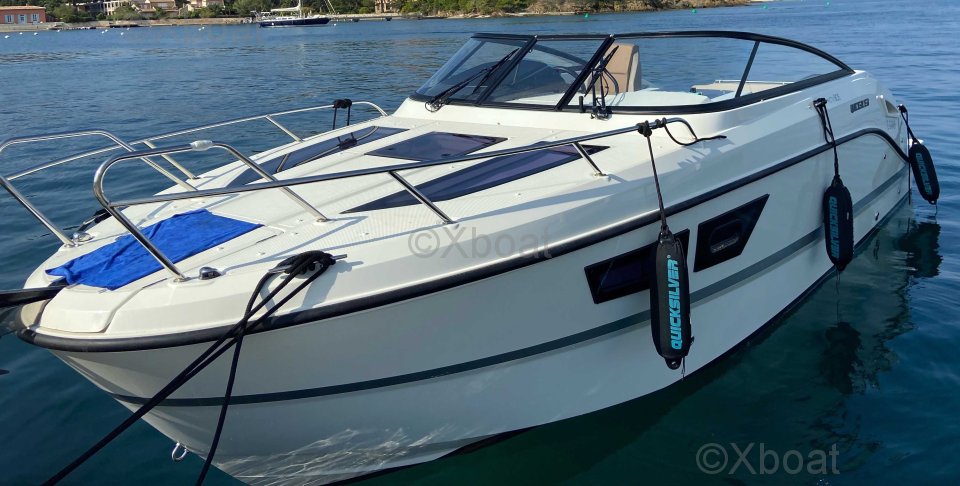 Yacht used QUICKSILVER ACTIV 805 CRUISER